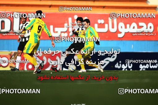 1172086, Tehran, Iran, لیگ برتر فوتبال ایران، Persian Gulf Cup، Week 21، Second Leg، Rah Ahan 0 v 2 Saba Qom on 2011/02/05 at Ekbatan Stadium