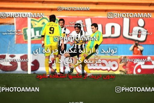 1171782, Tehran, Iran, لیگ برتر فوتبال ایران، Persian Gulf Cup، Week 21، Second Leg، Rah Ahan 0 v 2 Saba Qom on 2011/02/05 at Ekbatan Stadium