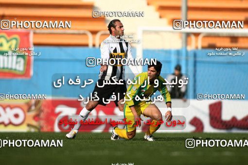 1171993, Tehran, Iran, لیگ برتر فوتبال ایران، Persian Gulf Cup، Week 21، Second Leg، Rah Ahan 0 v 2 Saba Qom on 2011/02/05 at Ekbatan Stadium