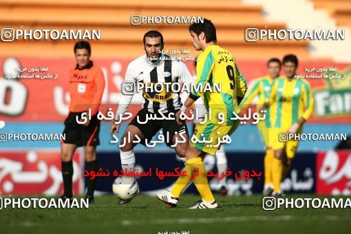 1172051, Tehran, Iran, لیگ برتر فوتبال ایران، Persian Gulf Cup، Week 21، Second Leg، Rah Ahan 0 v 2 Saba Qom on 2011/02/05 at Ekbatan Stadium