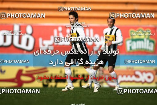 1172154, Tehran, Iran, لیگ برتر فوتبال ایران، Persian Gulf Cup، Week 21، Second Leg، Rah Ahan 0 v 2 Saba Qom on 2011/02/05 at Ekbatan Stadium