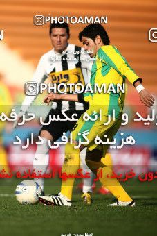 1172053, Tehran, Iran, لیگ برتر فوتبال ایران، Persian Gulf Cup، Week 21، Second Leg، Rah Ahan 0 v 2 Saba Qom on 2011/02/05 at Ekbatan Stadium
