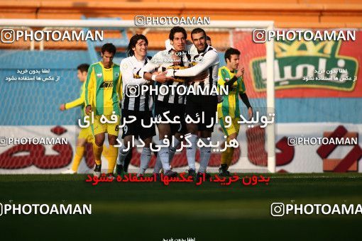 1171954, Tehran, Iran, لیگ برتر فوتبال ایران، Persian Gulf Cup، Week 21، Second Leg، Rah Ahan 0 v 2 Saba Qom on 2011/02/05 at Ekbatan Stadium