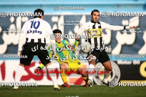 1171826, Tehran, Iran, لیگ برتر فوتبال ایران، Persian Gulf Cup، Week 21، Second Leg، Rah Ahan 0 v 2 Saba Qom on 2011/02/05 at Ekbatan Stadium