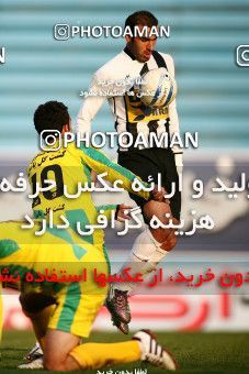 1171888, Tehran, Iran, لیگ برتر فوتبال ایران، Persian Gulf Cup، Week 21، Second Leg، Rah Ahan 0 v 2 Saba Qom on 2011/02/05 at Ekbatan Stadium