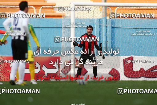 1171773, Tehran, Iran, لیگ برتر فوتبال ایران، Persian Gulf Cup، Week 21، Second Leg، Rah Ahan 0 v 2 Saba Qom on 2011/02/05 at Ekbatan Stadium