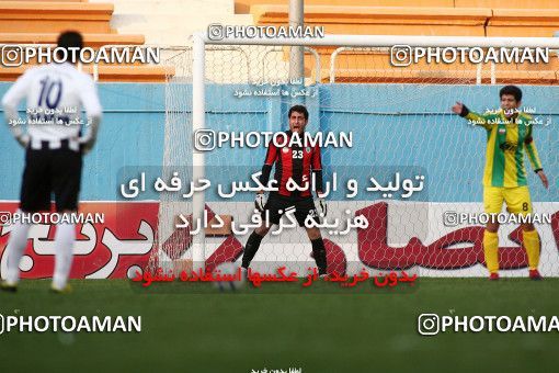 1172057, Tehran, Iran, لیگ برتر فوتبال ایران، Persian Gulf Cup، Week 21، Second Leg، Rah Ahan 0 v 2 Saba Qom on 2011/02/05 at Ekbatan Stadium