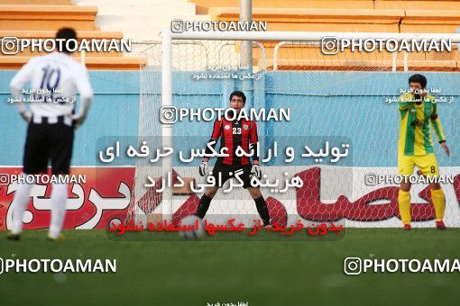 1171971, Tehran, Iran, لیگ برتر فوتبال ایران، Persian Gulf Cup، Week 21، Second Leg، Rah Ahan 0 v 2 Saba Qom on 2011/02/05 at Ekbatan Stadium