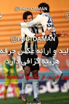 1171845, Tehran, Iran, لیگ برتر فوتبال ایران، Persian Gulf Cup، Week 21، Second Leg، Rah Ahan 0 v 2 Saba Qom on 2011/02/05 at Ekbatan Stadium
