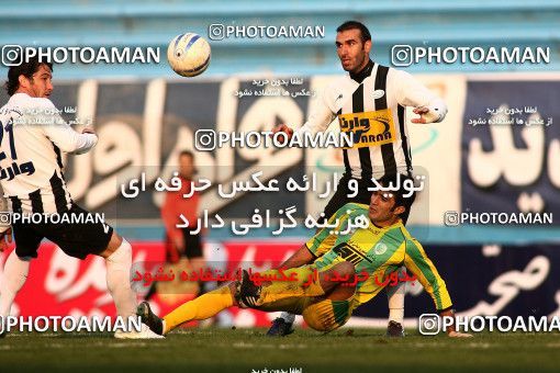 1171816, Tehran, Iran, لیگ برتر فوتبال ایران، Persian Gulf Cup، Week 21، Second Leg، Rah Ahan 0 v 2 Saba Qom on 2011/02/05 at Ekbatan Stadium