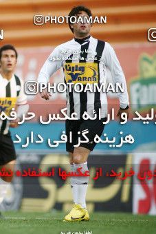 1172151, Tehran, Iran, لیگ برتر فوتبال ایران، Persian Gulf Cup، Week 21، Second Leg، Rah Ahan 0 v 2 Saba Qom on 2011/02/05 at Ekbatan Stadium