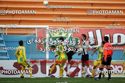 1172164, Tehran, Iran, لیگ برتر فوتبال ایران، Persian Gulf Cup، Week 21، Second Leg، Rah Ahan 0 v 2 Saba Qom on 2011/02/05 at Ekbatan Stadium