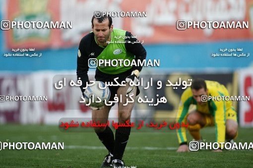 1172044, Tehran, Iran, لیگ برتر فوتبال ایران، Persian Gulf Cup، Week 21، Second Leg، Rah Ahan 0 v 2 Saba Qom on 2011/02/05 at Ekbatan Stadium