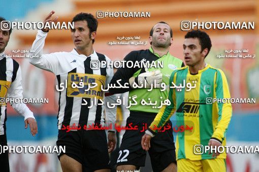 1172169, Tehran, Iran, لیگ برتر فوتبال ایران، Persian Gulf Cup، Week 21، Second Leg، Rah Ahan 0 v 2 Saba Qom on 2011/02/05 at Ekbatan Stadium