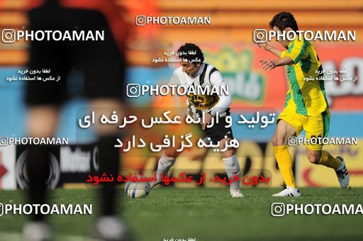 1171523, Tehran, Iran, لیگ برتر فوتبال ایران، Persian Gulf Cup، Week 21، Second Leg، Rah Ahan 0 v 2 Saba Qom on 2011/02/05 at Ekbatan Stadium
