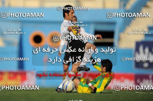 1171525, Tehran, Iran, لیگ برتر فوتبال ایران، Persian Gulf Cup، Week 21، Second Leg، Rah Ahan 0 v 2 Saba Qom on 2011/02/05 at Ekbatan Stadium