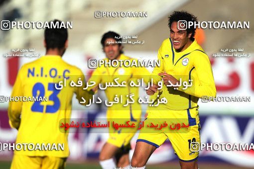 1173213, Tehran, [*parameter:4*], Iran Pro League، Persian Gulf Cup، 2010-11 season، Second Leg، Week 22، Naft Tehran 4 v ۱ Pas on 2011/02/13 at Shahid Dastgerdi Stadium