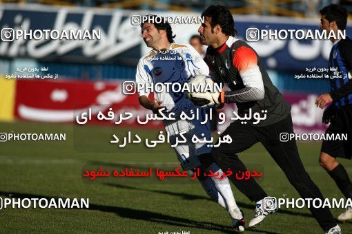 1172590, Qazvin, [*parameter:4*], لیگ برتر فوتبال ایران، Persian Gulf Cup، Week 22، Second Leg، Paykan 1 v 3 Esteghlal on 2011/02/13 at Shahid Rajai Stadium