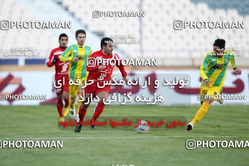 1173847, Tehran, Iran, لیگ برتر فوتبال ایران، Persian Gulf Cup، Week 22، Second Leg، Persepolis 0 v 0 Rah Ahan on 2011/02/13 at Azadi Stadium