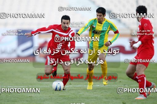 1173830, Tehran, Iran, لیگ برتر فوتبال ایران، Persian Gulf Cup، Week 22، Second Leg، Persepolis 0 v 0 Rah Ahan on 2011/02/13 at Azadi Stadium