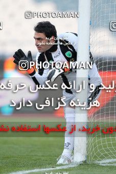 1173746, Tehran, Iran, لیگ برتر فوتبال ایران، Persian Gulf Cup، Week 22، Second Leg، Persepolis 0 v 0 Rah Ahan on 2011/02/13 at Azadi Stadium
