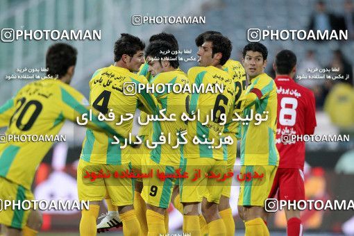 1173737, Tehran, Iran, لیگ برتر فوتبال ایران، Persian Gulf Cup، Week 22، Second Leg، Persepolis 0 v 0 Rah Ahan on 2011/02/13 at Azadi Stadium