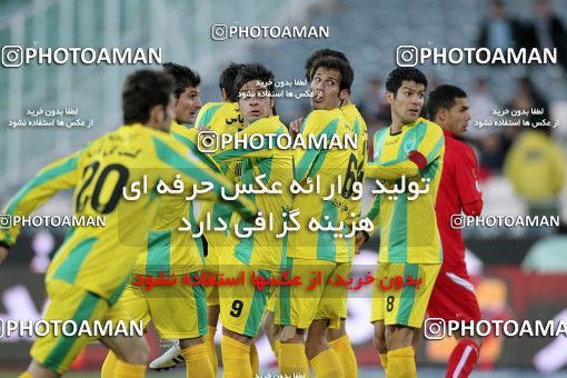 1173660, Tehran, Iran, لیگ برتر فوتبال ایران، Persian Gulf Cup، Week 22، Second Leg، Persepolis 0 v 0 Rah Ahan on 2011/02/13 at Azadi Stadium