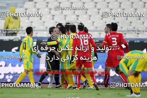 1173719, Tehran, Iran, لیگ برتر فوتبال ایران، Persian Gulf Cup، Week 22، Second Leg، Persepolis 0 v 0 Rah Ahan on 2011/02/13 at Azadi Stadium