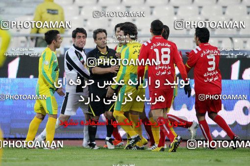 1173885, Tehran, Iran, لیگ برتر فوتبال ایران، Persian Gulf Cup، Week 22، Second Leg، Persepolis 0 v 0 Rah Ahan on 2011/02/13 at Azadi Stadium