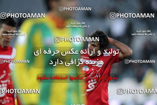 1173860, Tehran, Iran, لیگ برتر فوتبال ایران، Persian Gulf Cup، Week 22، Second Leg، Persepolis 0 v 0 Rah Ahan on 2011/02/13 at Azadi Stadium