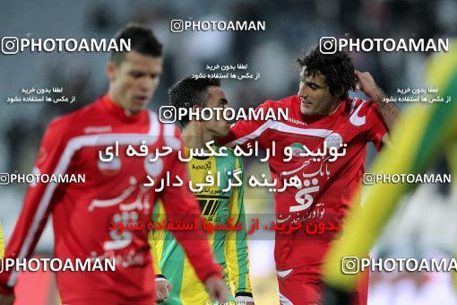 1173894, Tehran, Iran, لیگ برتر فوتبال ایران، Persian Gulf Cup، Week 22، Second Leg، Persepolis 0 v 0 Rah Ahan on 2011/02/13 at Azadi Stadium