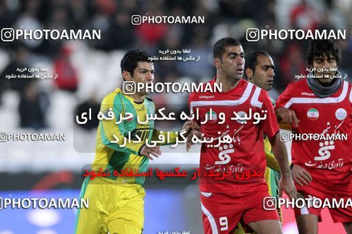 1173834, Tehran, Iran, لیگ برتر فوتبال ایران، Persian Gulf Cup، Week 22، Second Leg، Persepolis 0 v 0 Rah Ahan on 2011/02/13 at Azadi Stadium