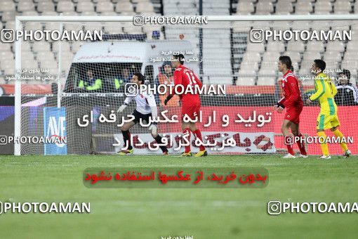 1173657, Tehran, Iran, لیگ برتر فوتبال ایران، Persian Gulf Cup، Week 22، Second Leg، Persepolis 0 v 0 Rah Ahan on 2011/02/13 at Azadi Stadium