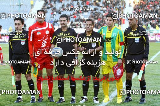 1173636, Tehran, Iran, لیگ برتر فوتبال ایران، Persian Gulf Cup، Week 22، Second Leg، Persepolis 0 v 0 Rah Ahan on 2011/02/13 at Azadi Stadium