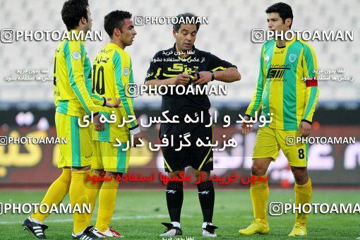 1173635, Tehran, Iran, لیگ برتر فوتبال ایران، Persian Gulf Cup، Week 22، Second Leg، Persepolis 0 v 0 Rah Ahan on 2011/02/13 at Azadi Stadium