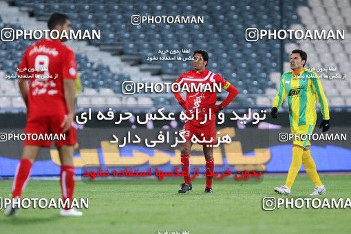 1173625, Tehran, Iran, لیگ برتر فوتبال ایران، Persian Gulf Cup، Week 22، Second Leg، Persepolis 0 v 0 Rah Ahan on 2011/02/13 at Azadi Stadium