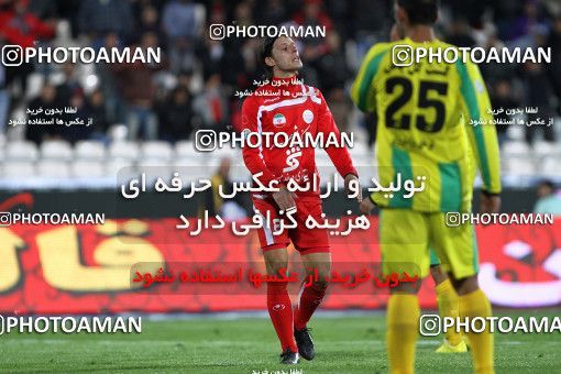 1173562, Tehran, Iran, لیگ برتر فوتبال ایران، Persian Gulf Cup، Week 22، Second Leg، Persepolis 0 v 0 Rah Ahan on 2011/02/13 at Azadi Stadium