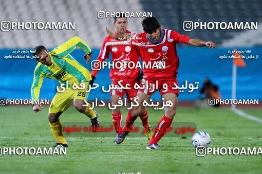1173601, Tehran, Iran, لیگ برتر فوتبال ایران، Persian Gulf Cup، Week 22، Second Leg، Persepolis 0 v 0 Rah Ahan on 2011/02/13 at Azadi Stadium