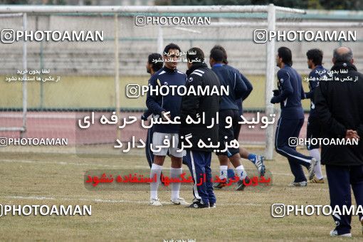 1174280, Tehran, , Esteghlal Football Team Training Session on 2011/02/16 at Sanaye Defa Stadium