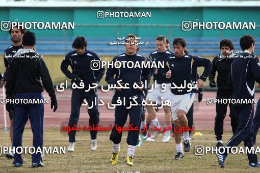 1174315, Tehran, , Esteghlal Football Team Training Session on 2011/02/16 at Sanaye Defa Stadium
