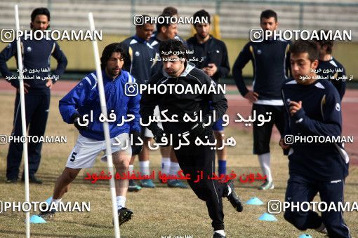 1174317, Tehran, , Esteghlal Football Team Training Session on 2011/02/16 at Sanaye Defa Stadium