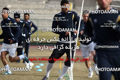 1174298, Tehran, , Esteghlal Football Team Training Session on 2011/02/16 at Sanaye Defa Stadium