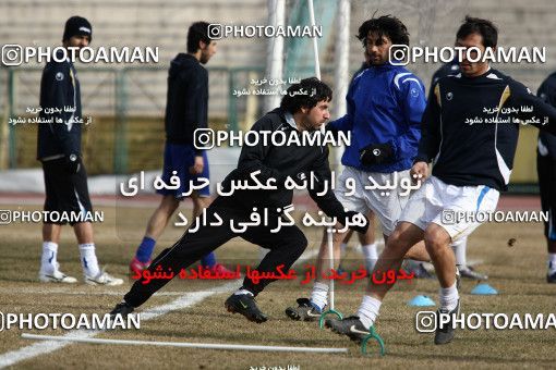 1174290, Tehran, , Esteghlal Football Team Training Session on 2011/02/16 at Sanaye Defa Stadium