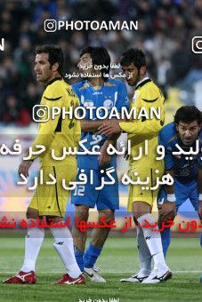 1174407, Tehran, [*parameter:4*], لیگ برتر فوتبال ایران، Persian Gulf Cup، Week 23، Second Leg، Esteghlal 3 v 1 Naft Tehran on 2011/02/18 at Azadi Stadium