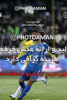 1174406, Tehran, [*parameter:4*], لیگ برتر فوتبال ایران، Persian Gulf Cup، Week 23، Second Leg، Esteghlal 3 v 1 Naft Tehran on 2011/02/18 at Azadi Stadium