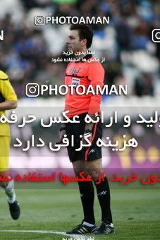 1174668, Tehran, [*parameter:4*], لیگ برتر فوتبال ایران، Persian Gulf Cup، Week 23، Second Leg، Esteghlal 3 v 1 Naft Tehran on 2011/02/18 at Azadi Stadium