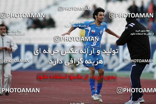 1174701, Tehran, [*parameter:4*], لیگ برتر فوتبال ایران، Persian Gulf Cup، Week 23، Second Leg، Esteghlal 3 v 1 Naft Tehran on 2011/02/18 at Azadi Stadium