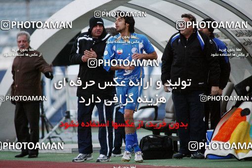 1174599, Tehran, [*parameter:4*], لیگ برتر فوتبال ایران، Persian Gulf Cup، Week 23، Second Leg، Esteghlal 3 v 1 Naft Tehran on 2011/02/18 at Azadi Stadium