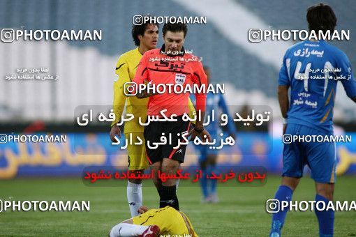 1174661, Tehran, [*parameter:4*], لیگ برتر فوتبال ایران، Persian Gulf Cup، Week 23، Second Leg، Esteghlal 3 v 1 Naft Tehran on 2011/02/18 at Azadi Stadium