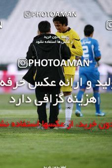 1174634, لیگ برتر فوتبال ایران، Persian Gulf Cup، Week 23، Second Leg، 2011/02/18، Tehran، Azadi Stadium، Esteghlal 3 - ۱ Naft Tehran
